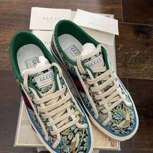 AUTHENTIC Gucci Canvas Womens 1977 Tennis Sneakers 36.5